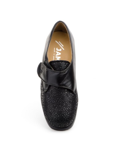 CHUT CLEMENTINE ADVENCE