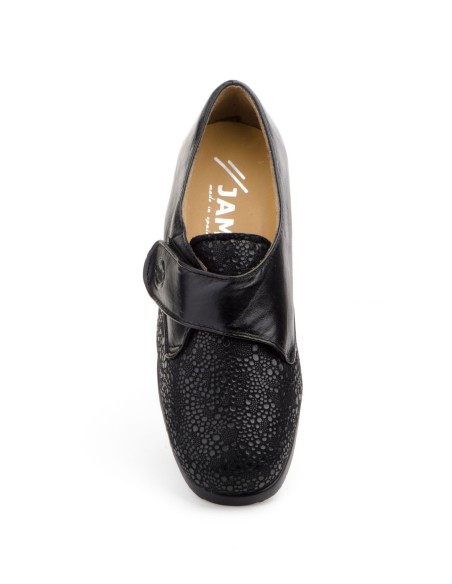 CHUT CLEMENTINE ADVENCE